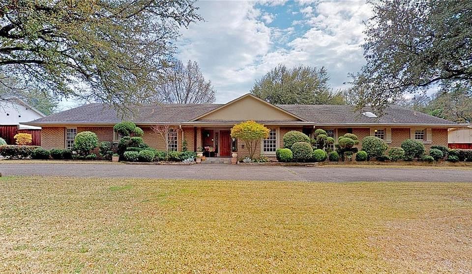 1st image of 7028 Gateridge Dr