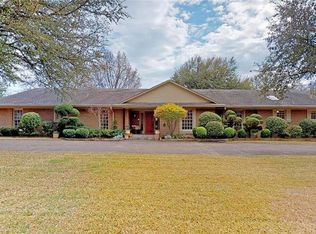 7028 Gateridge Dr, Dallas, TX 75254