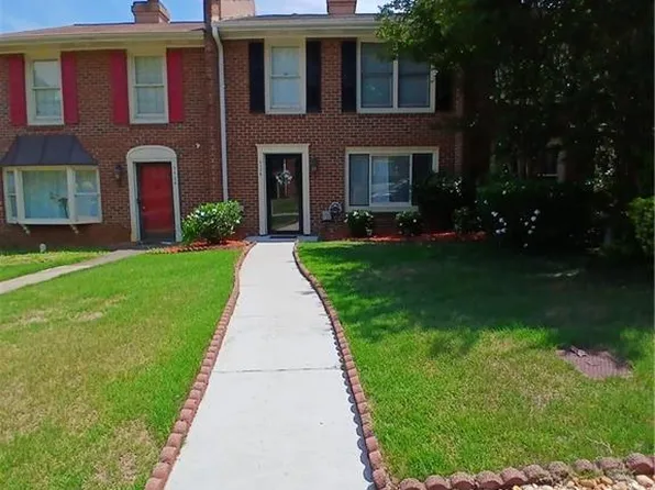 6118 Queen Anne Ct, Norcross, GA 30093