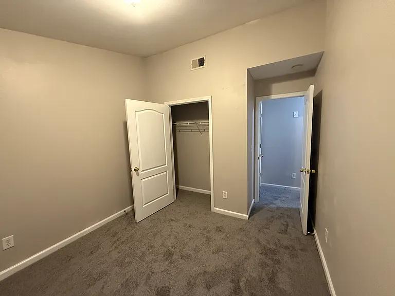 2827 Windsor Forrest Ct — Photo 5