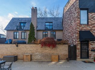 70 Shaftesbury Ave #4, Toronto, ON M4T1A3