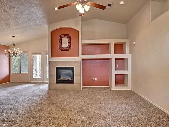 5th image of 2502 Candlewood Cir