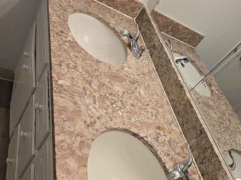 Parkway Townhomes — Photo 11
