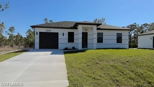 1051 Marine Ave S Photo 1
