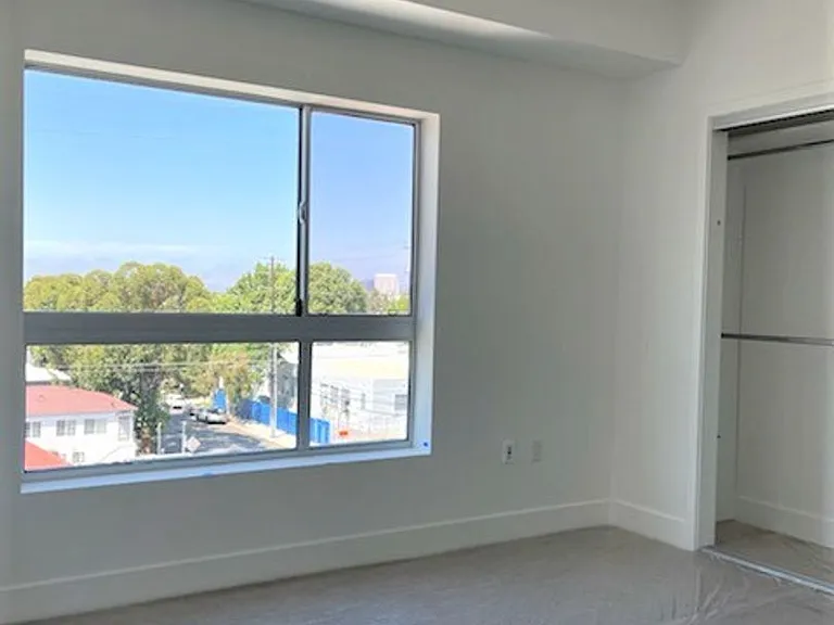 11272 Nebraska Ave — Photo 7