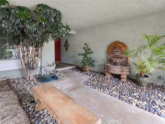 4th image of 7617 Ponce Ave
