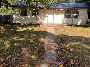 1107 Ash St, Carthage, MO 64836