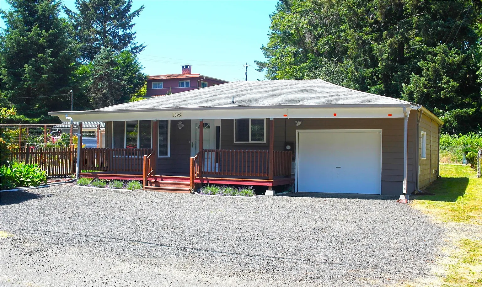 1329 S Forrest Street photo 1