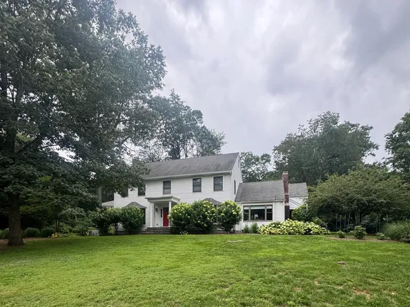 10 Elskip Ln, Greenwich, CT 06831