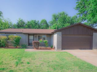 11838 E 36th St, Tulsa, OK 74146