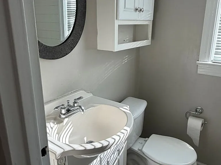 1076 Nichols Dr — Photo 8