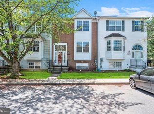 8830 Briarcliff Ln, Frederick, MD 21701
