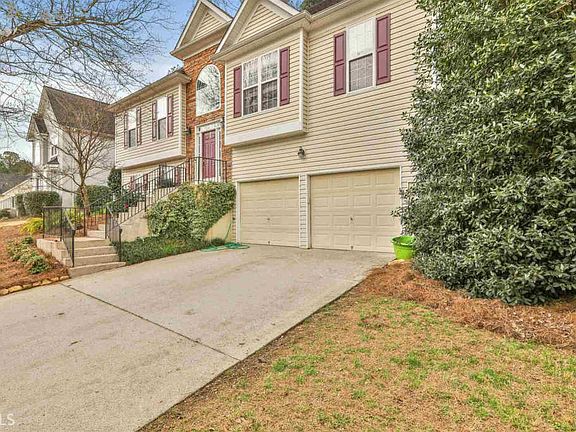 3rd image of 137 Ardenlee Dr
