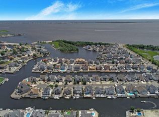 27 Toppinglift Dr, Bayville, NJ 08721