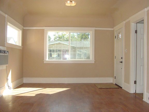 original Living Room w/ fixed windows