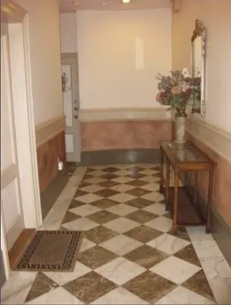 Building Photo - 241 Beacon St #2