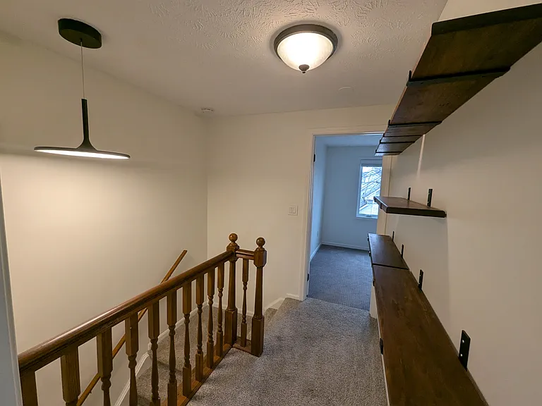 155 Cornhill Pl — Photo 32