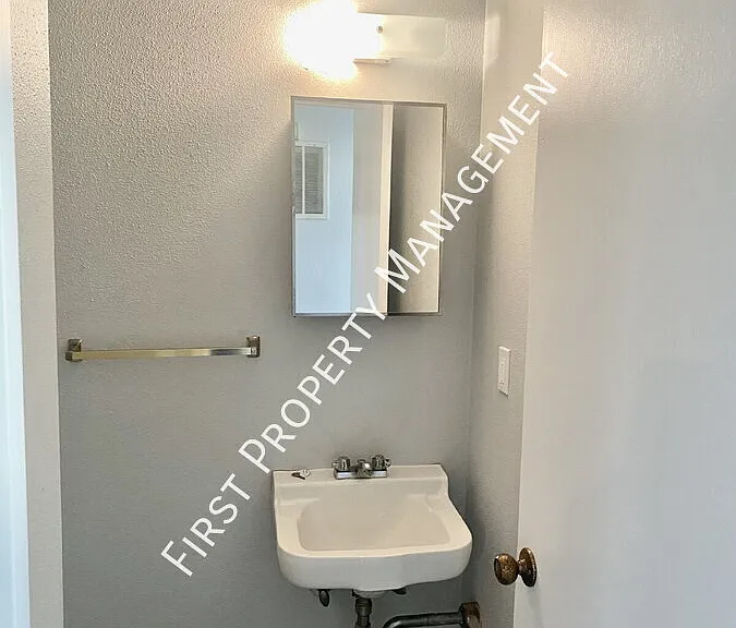 5026 Shoals Ln — Photo 6