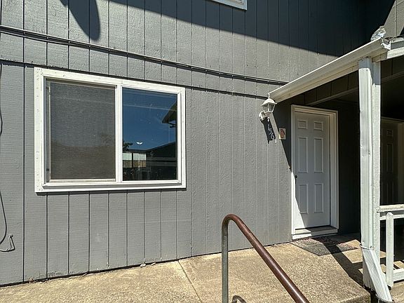 3rd image of 1543-1611 Salishan St SE #1561