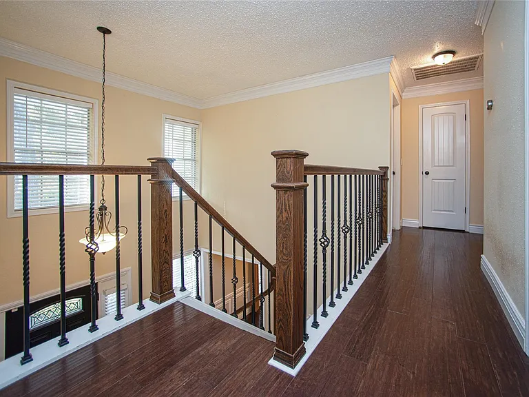 3 Sheep Meadow Pl — Photo 13