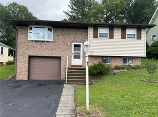 1707 2nd St, Connellsville, PA 15425