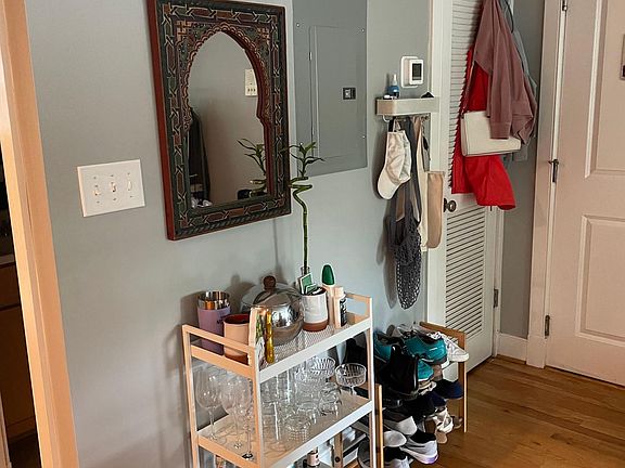 Front entryway and door to laundry room