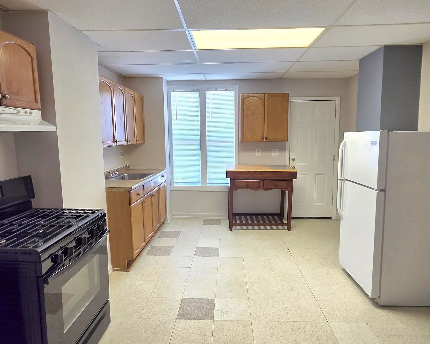 3 bed, 1214 sqft, $1,250 — Photo 3