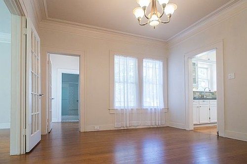 5th image of 515 W Gramercy Pl