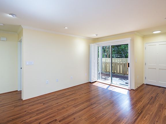 3rd image of 94-522 Kupuohi St #15105