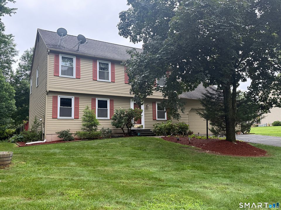 1st image of 11 Weatherside Drive