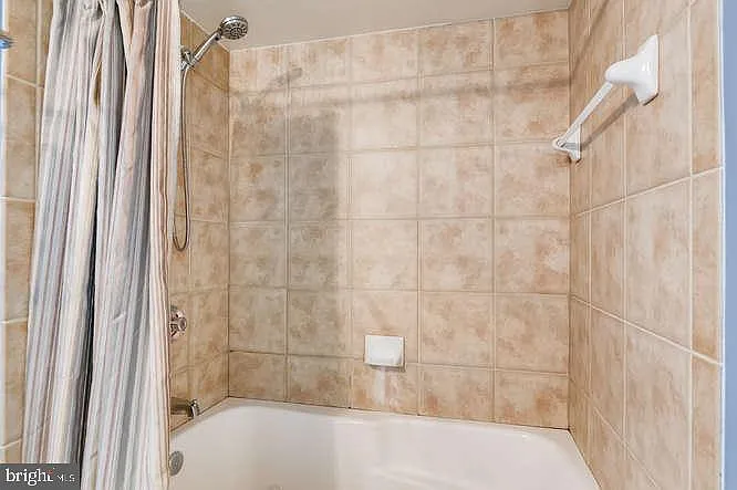 414 Water St #1903 — Photo 22