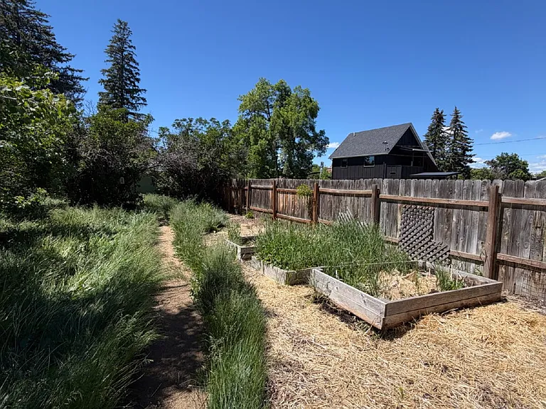 116 S Church Ave — Photo 21