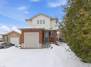 493 Bankside Dr, Kitchener, ON N2N3J3