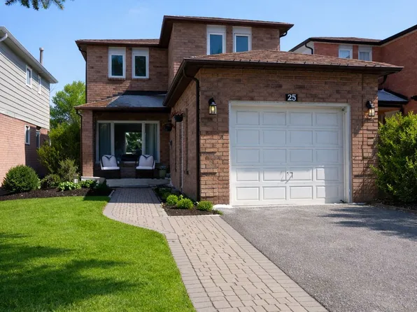 25 Garden Dr, Barrie, ON L4N 5T8