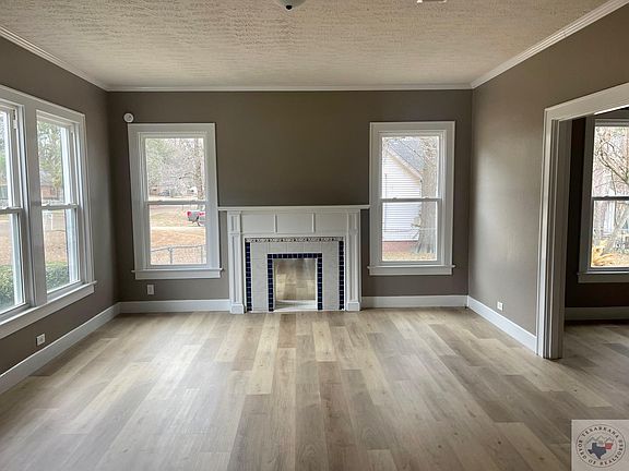 4th image of 1802 Garland Ave