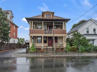 95 Thomas Ave, Pawtucket, RI 02860