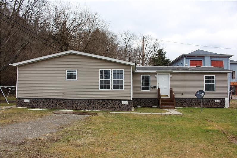 1st image of 411 Prospect St Lot A