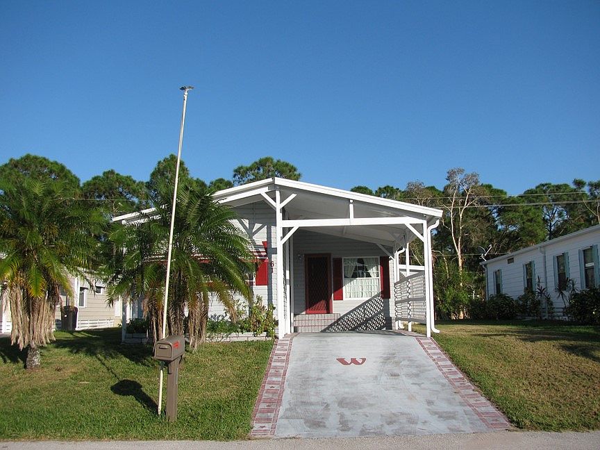 1st image of 61 Grande Camino Way