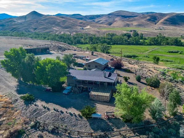 20 Stephens Rd, Challis, ID 83226