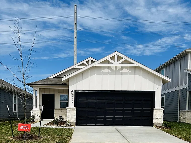 23826 Escardilla Dr — Photo 2