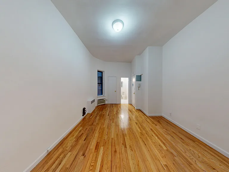 337 E 90th St #1B — Photo 6