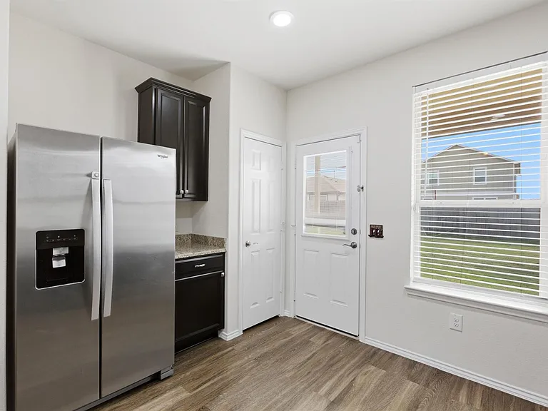 5718 Savanna Pasture Rd — Photo 11