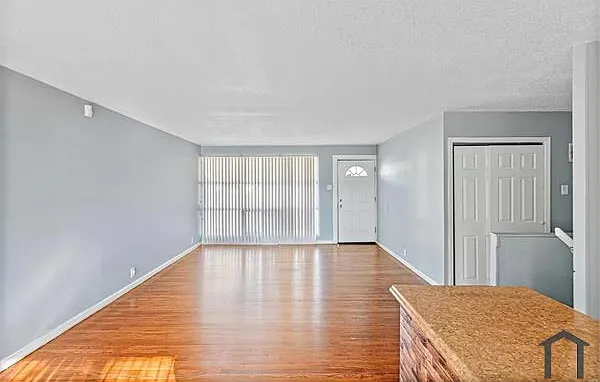 10241 Viscount Dr — Photo 25