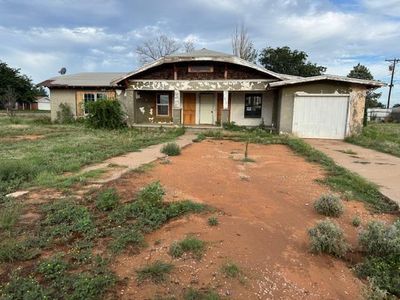 612 SE 7th St, Morton, TX, 79346