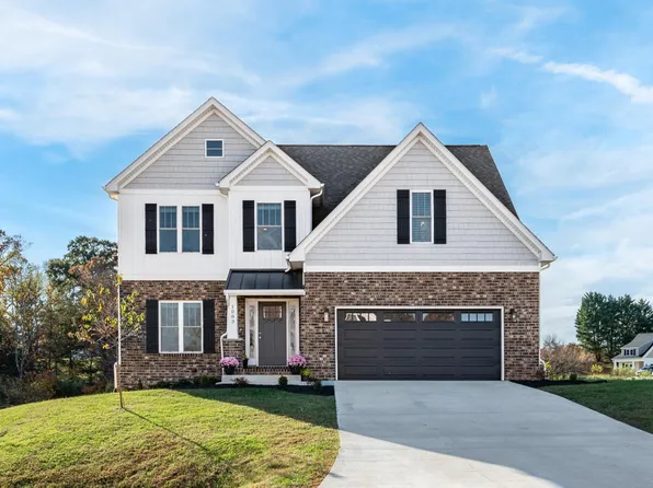 1083 Boonsboro Meadows Dr, Lynchburg, VA 24503