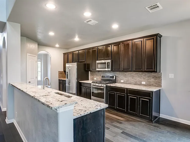 2723 Enza Ct — Photo 11