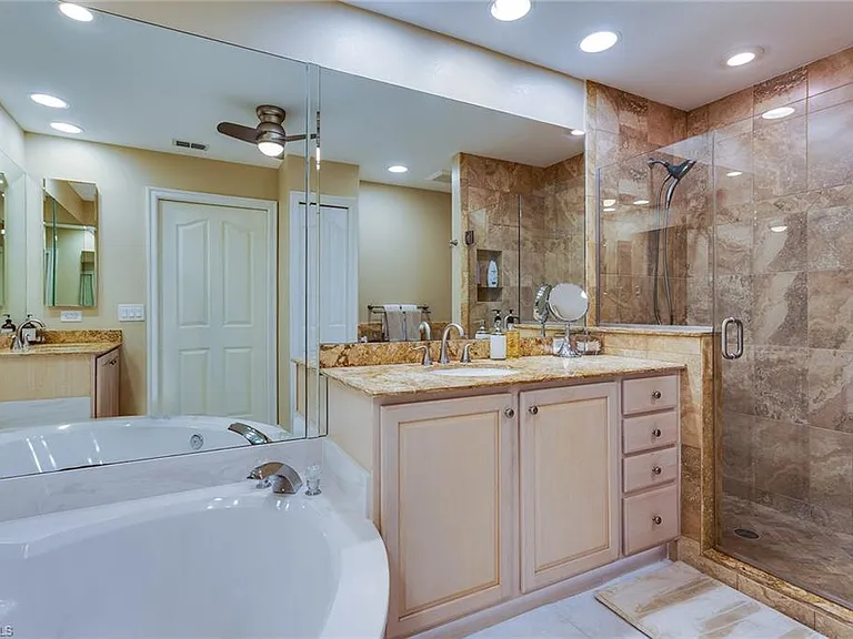 8177 Saratoga Dr #1002 — Photo 18