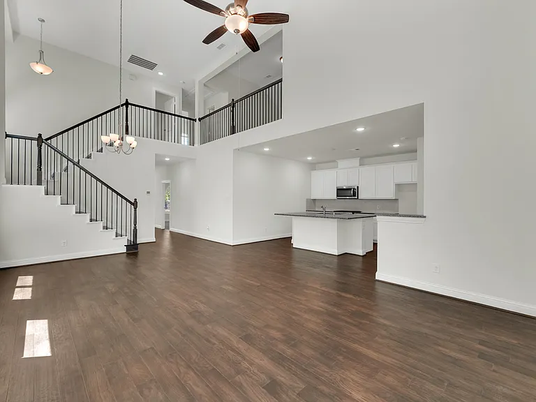 310 Myrtle Beach Dr — Photo 5