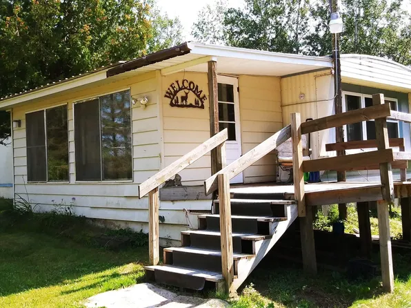 2931 W Maple Ridge 37th Rd, Rock, MI 49880