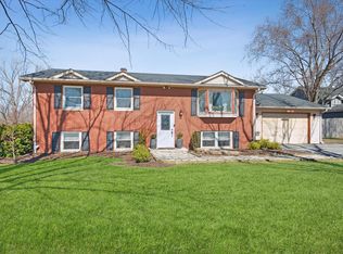 9240 W 93rd Ave, Saint John, IN 46373